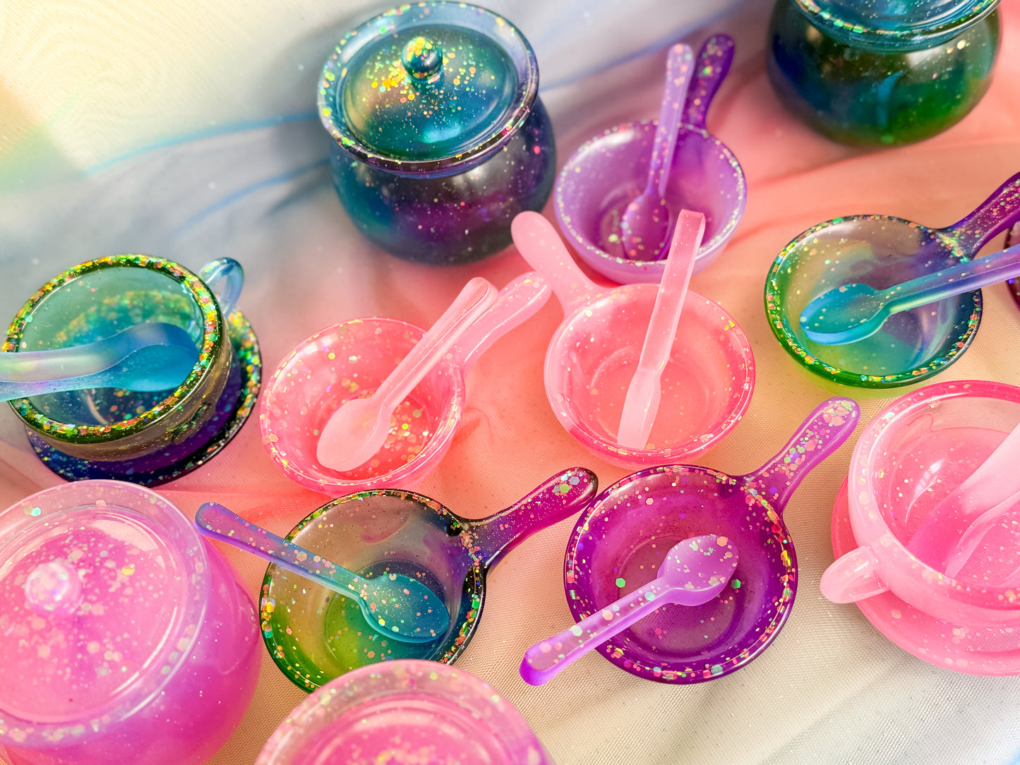Play Scoop Set, Sensory Play Scoop Set (Moonbeam)