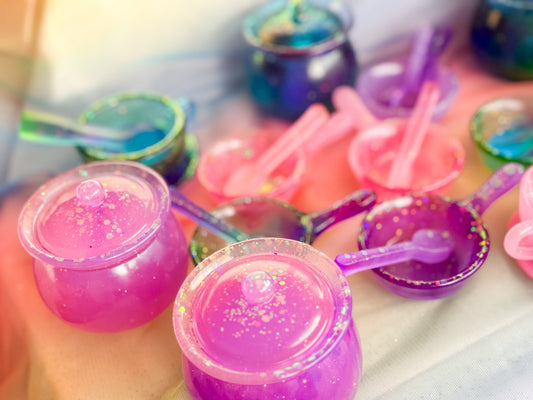 Resin Play Pot  (Pinky Purple)