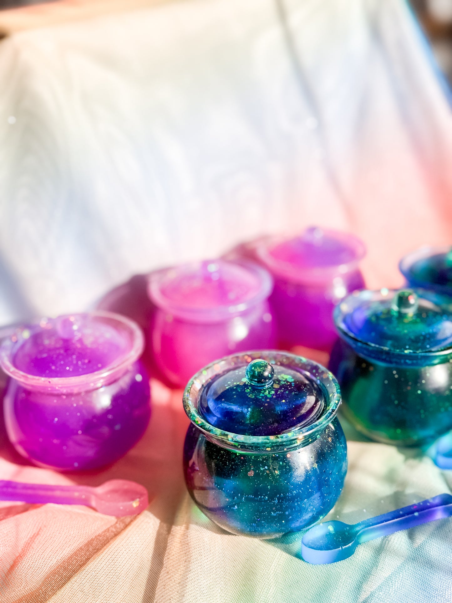 Resin Play Pot (Moonbeam)